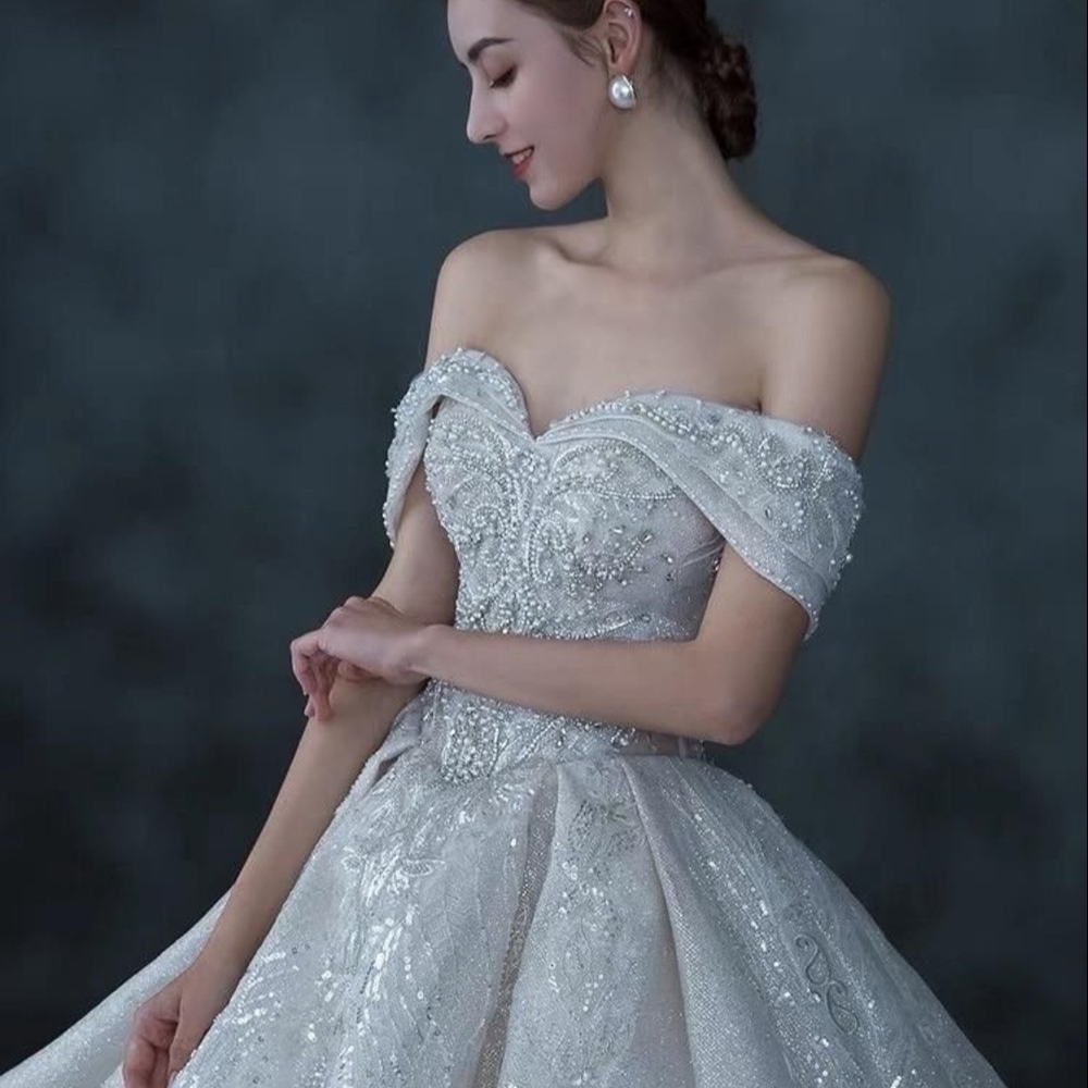 Luxurious Off-the-Shoulder Sparkling White Gown Wedding Dress Floor-Length